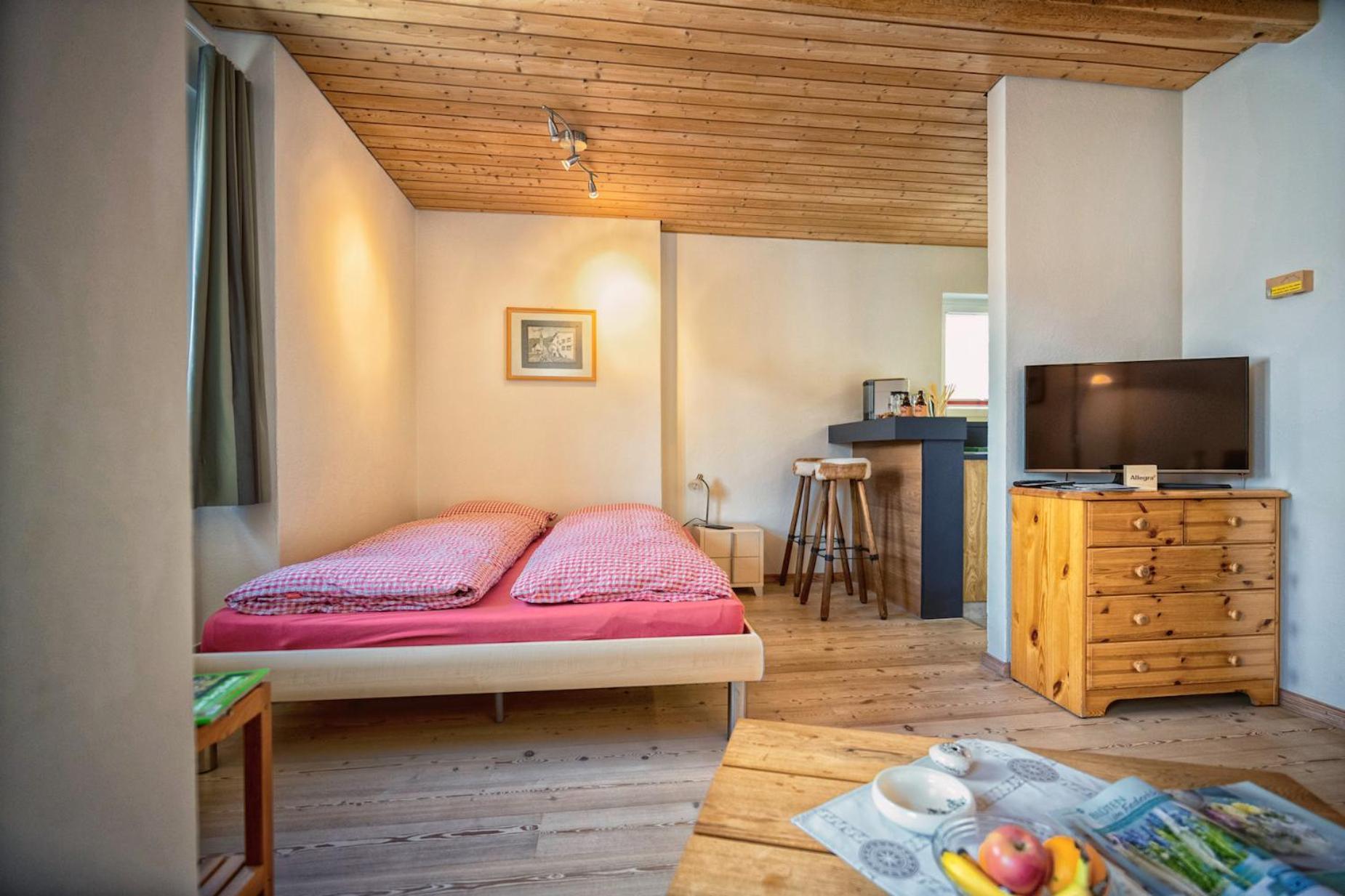 Chasa Gisep Apartment Scuol Ngoại thất bức ảnh