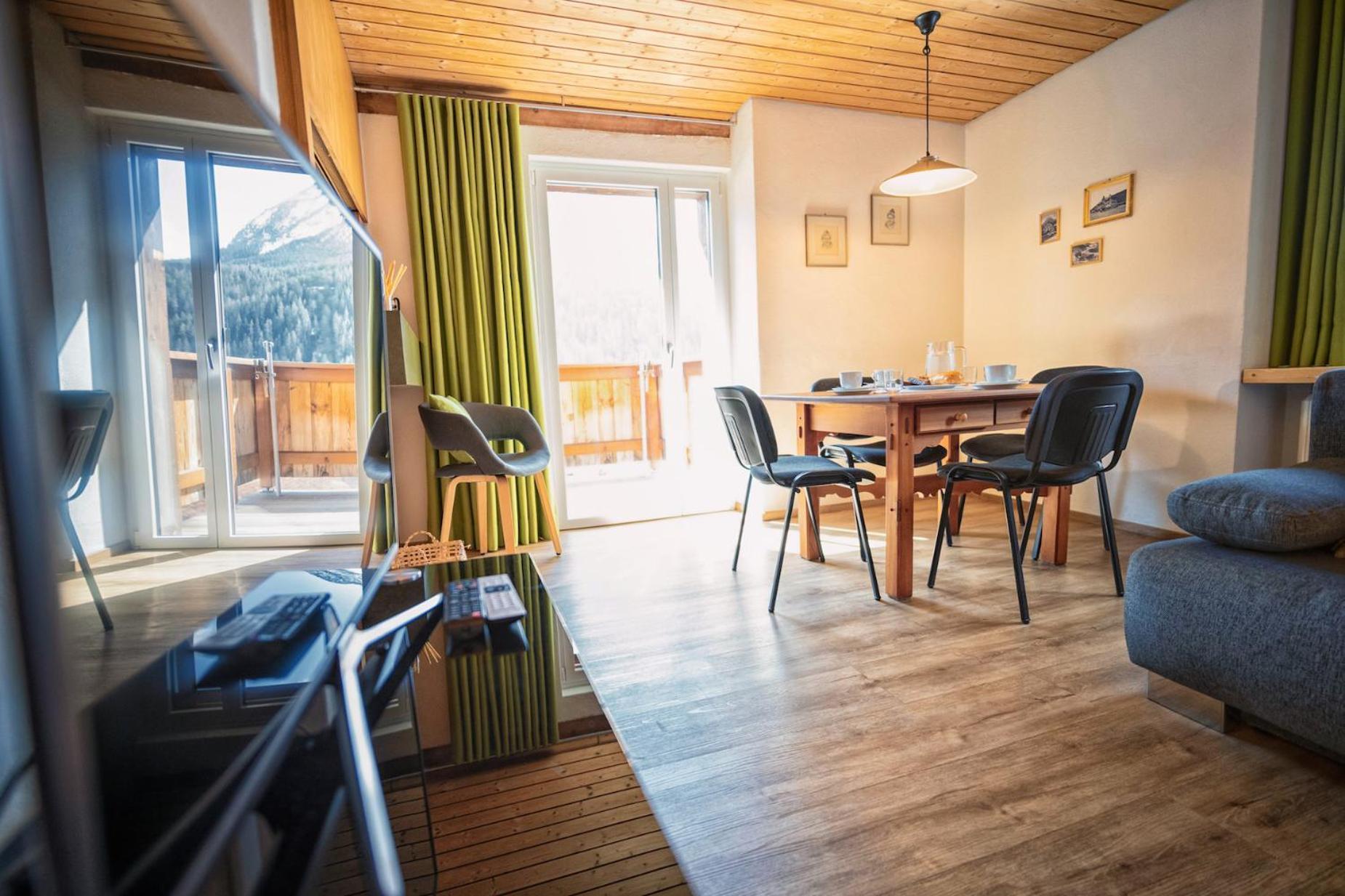 Chasa Gisep Apartment Scuol Ngoại thất bức ảnh